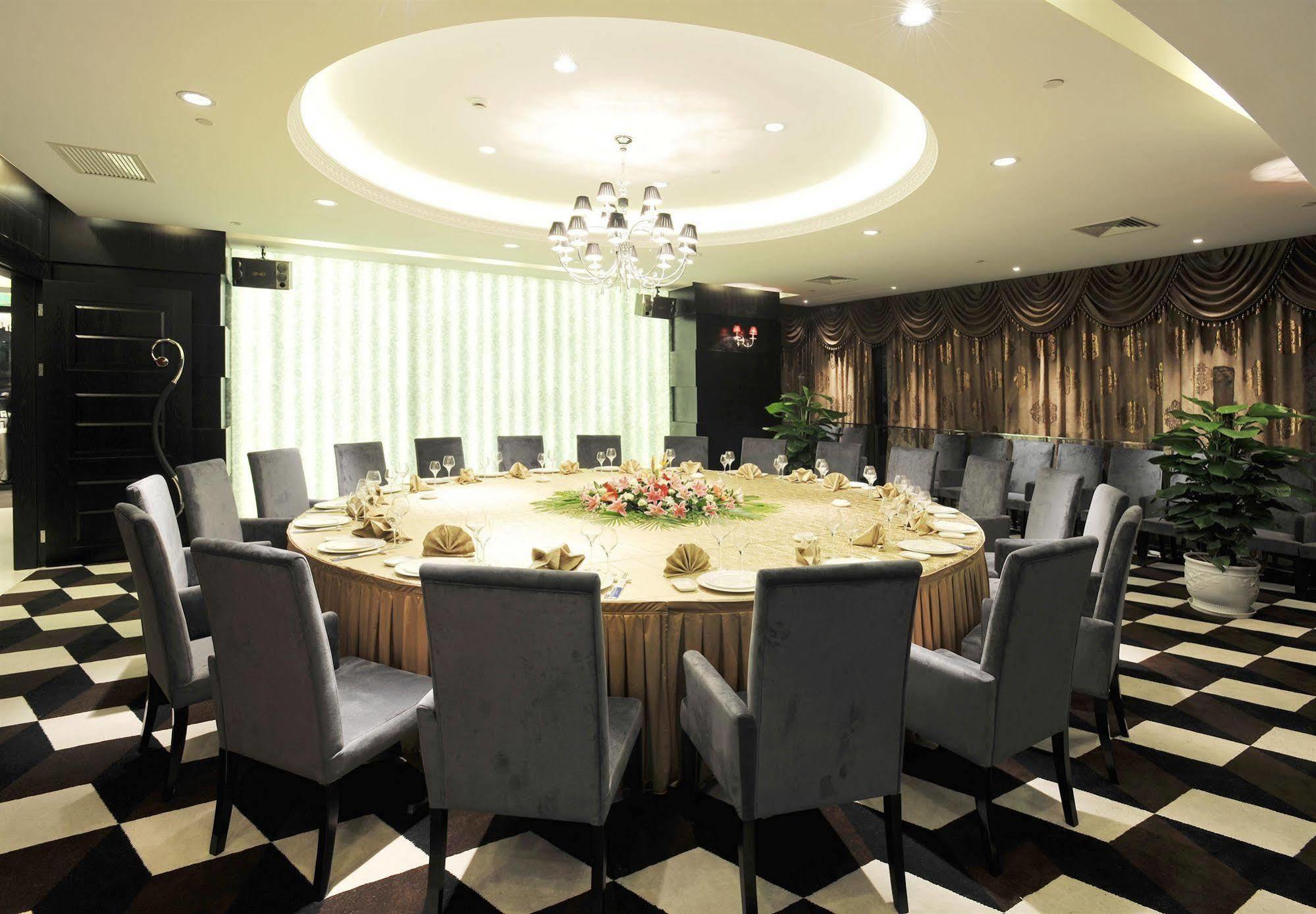 Tianping Hotel Шанхай Екстер'єр фото